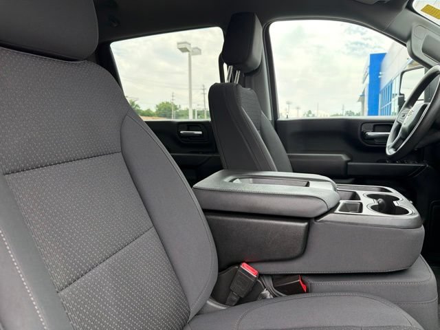 Used 2022 Chevrolet Silverado 2500 Custom w/ Custom Value Package AWD/4WD image 22
