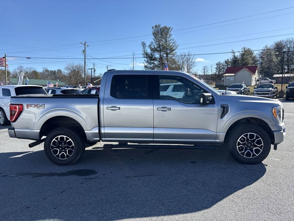Used 2022 Ford F150 XLT w/ Equipment Group 302A High image 10