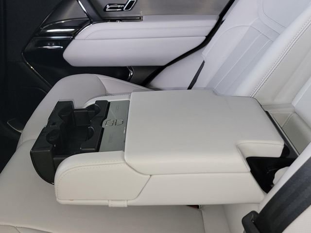 Used 2024 Land Rover Range Rover Sport SE AWD/4WD image 24
