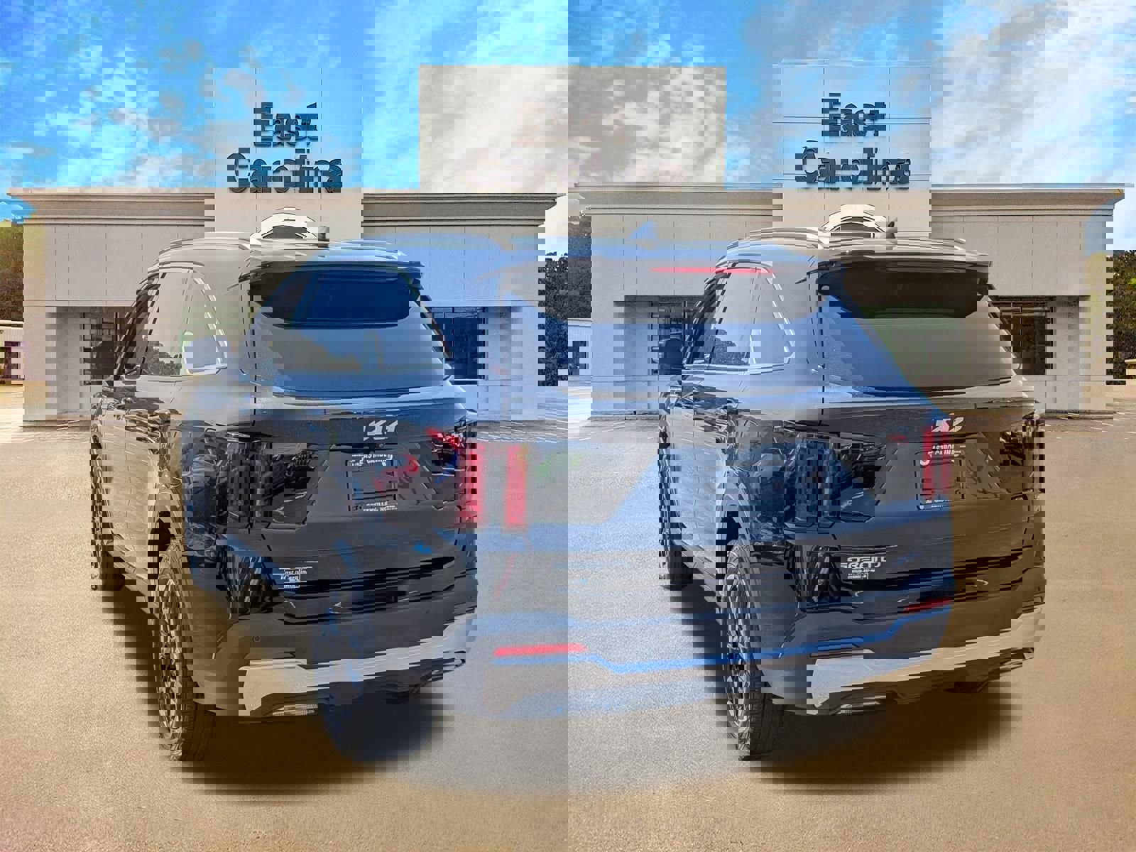 Used 2025 Kia Sorento S FWD image 5