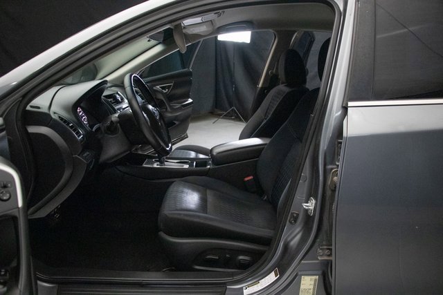 Used 2018 Nissan Altima 2.5 SV image 24