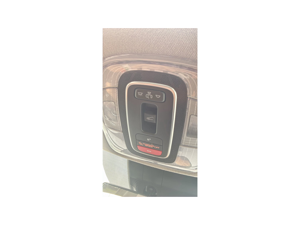 Used 2025 Hyundai Elantra SEL FWD image 18