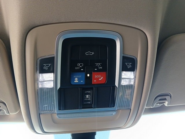 Used 2020 RAM 1500 Laramie image 37