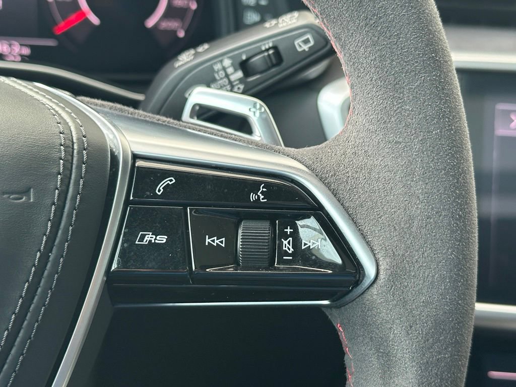 Used 2025 Audi RS 6 performance AWD/4WD image 47