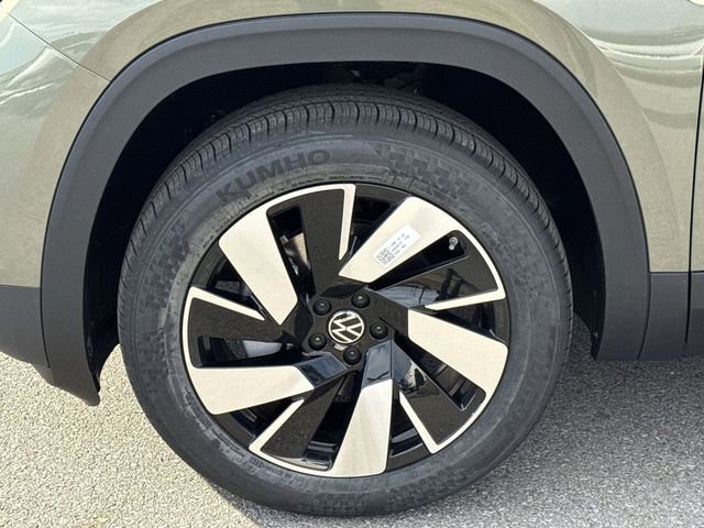 New 2026 Volkswagen Atlas Cross Sport SEL image 23