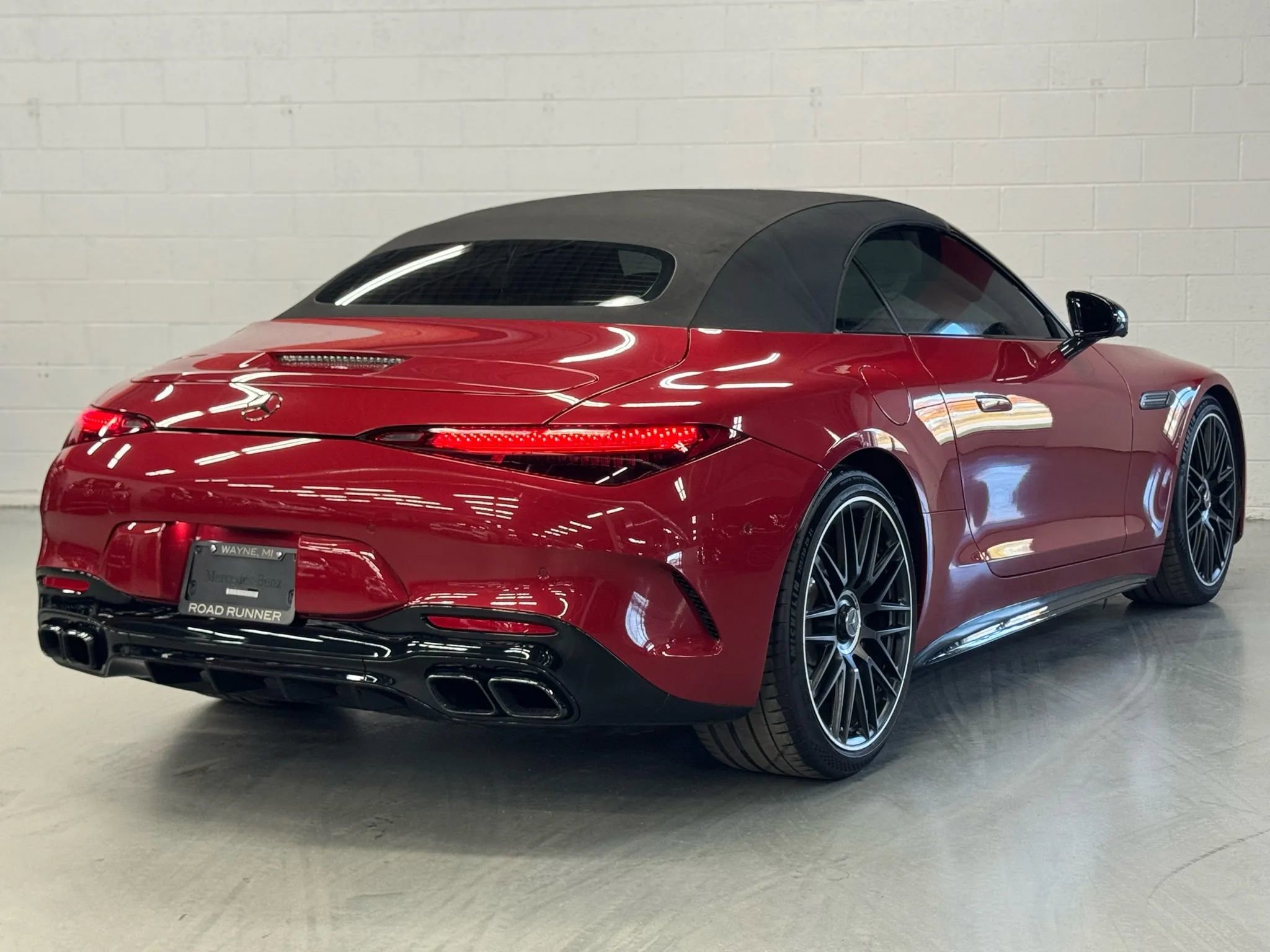 Used 2022 Mercedes-Benz SL 63 AMG 4MATIC image 10