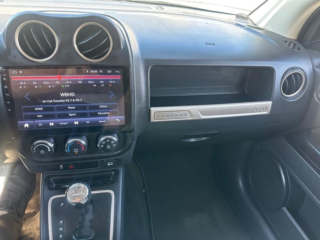 Used 2016 Jeep Compass 75th Anniversary w/ Power Value Group image 20