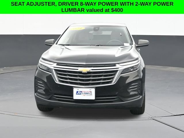 Used 2024 Chevrolet Equinox LS AWD/4WD image 2