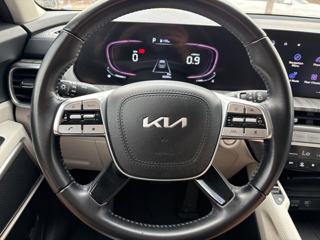 Used 2023 Kia Telluride EX image 5