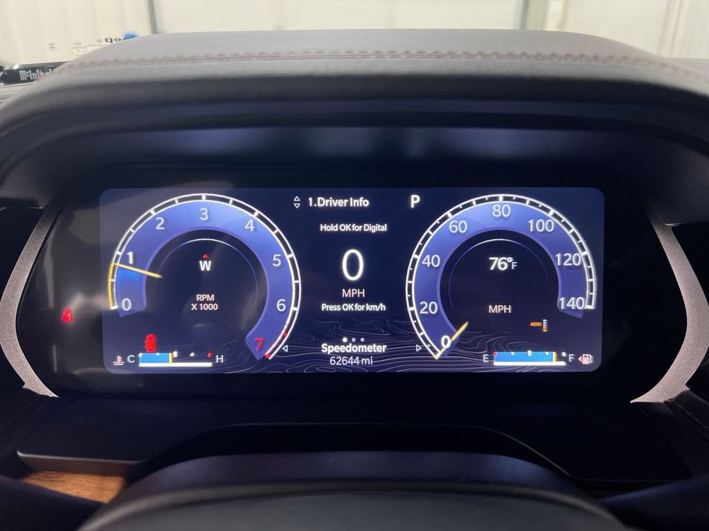 Used 2023 Jeep Grand Cherokee Summit AWD/4WD image 12