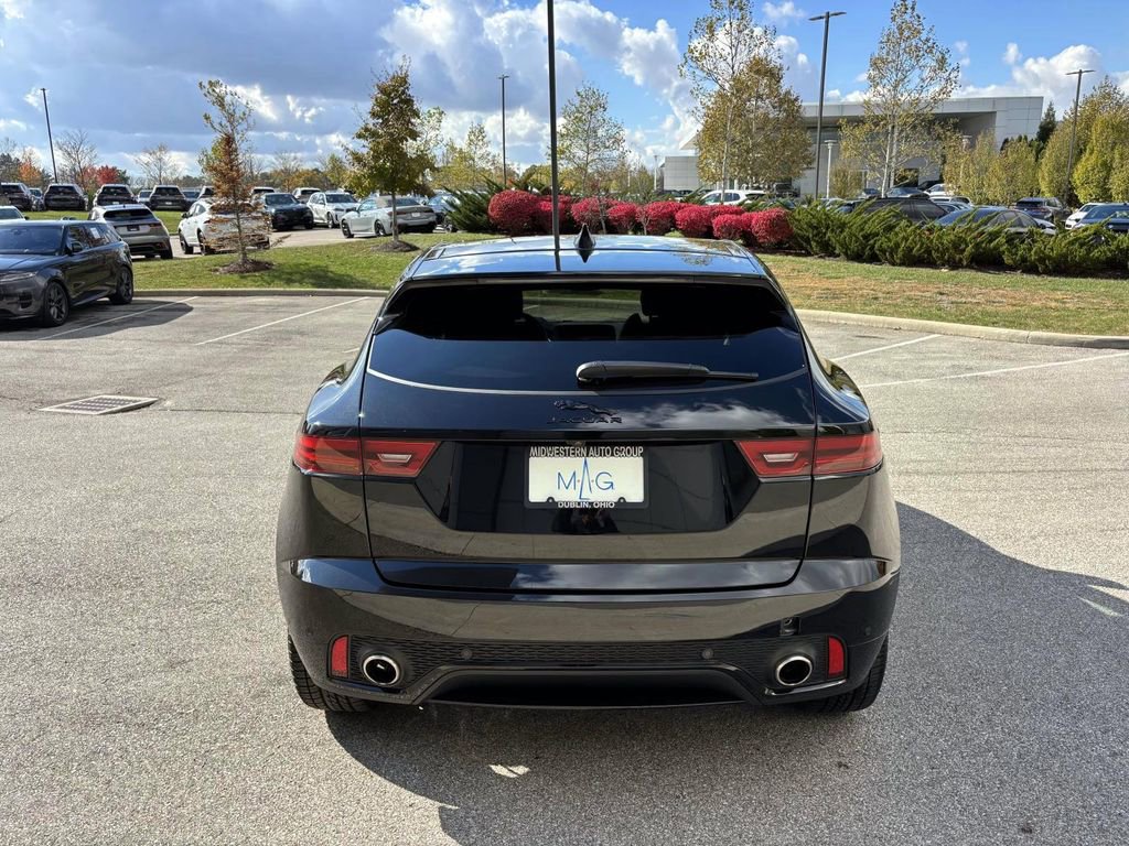Used 2024 Jaguar E-PACE R-Dynamic SE image 6