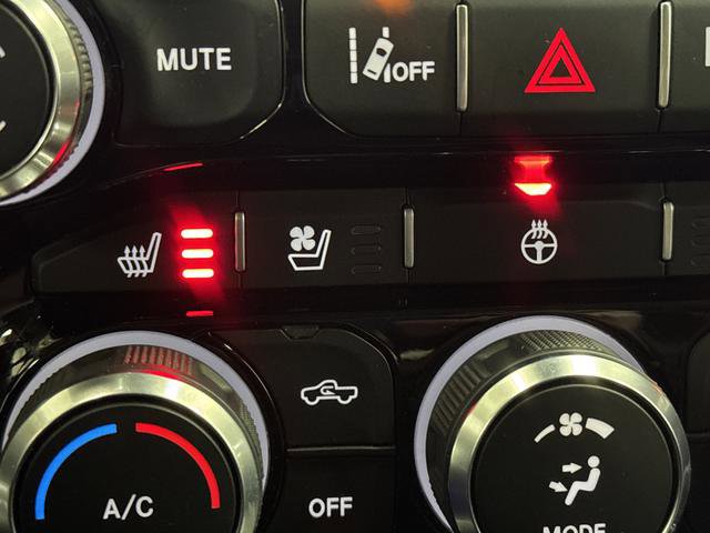 Certified 2022 RAM 1500 Laramie image 7