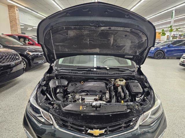Used 2018 Chevrolet Cruze LT w/ Convenience Package FWD image 37