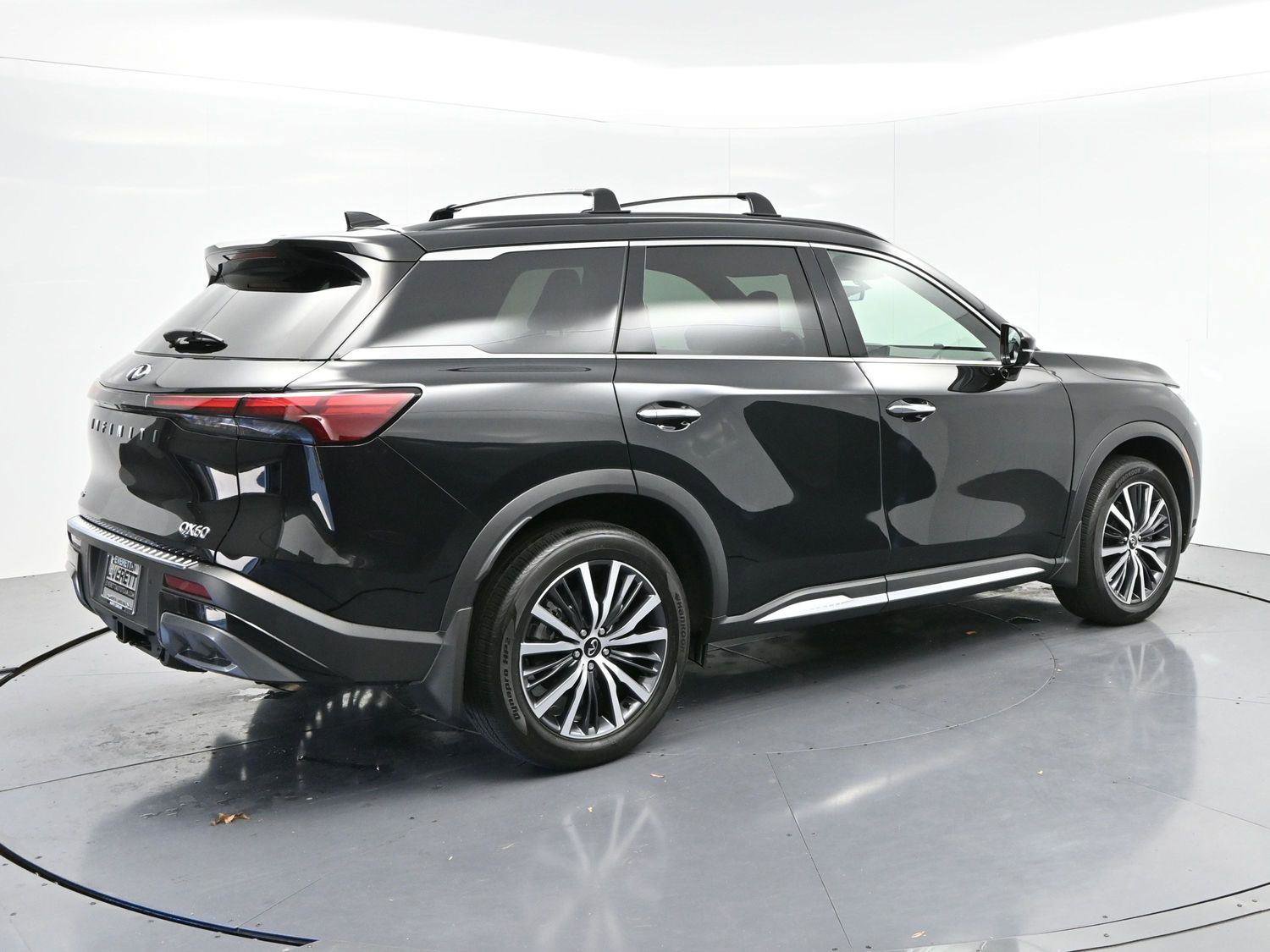 Used 2024 INFINITI QX60 Autograph w/ Cargo Package image 7