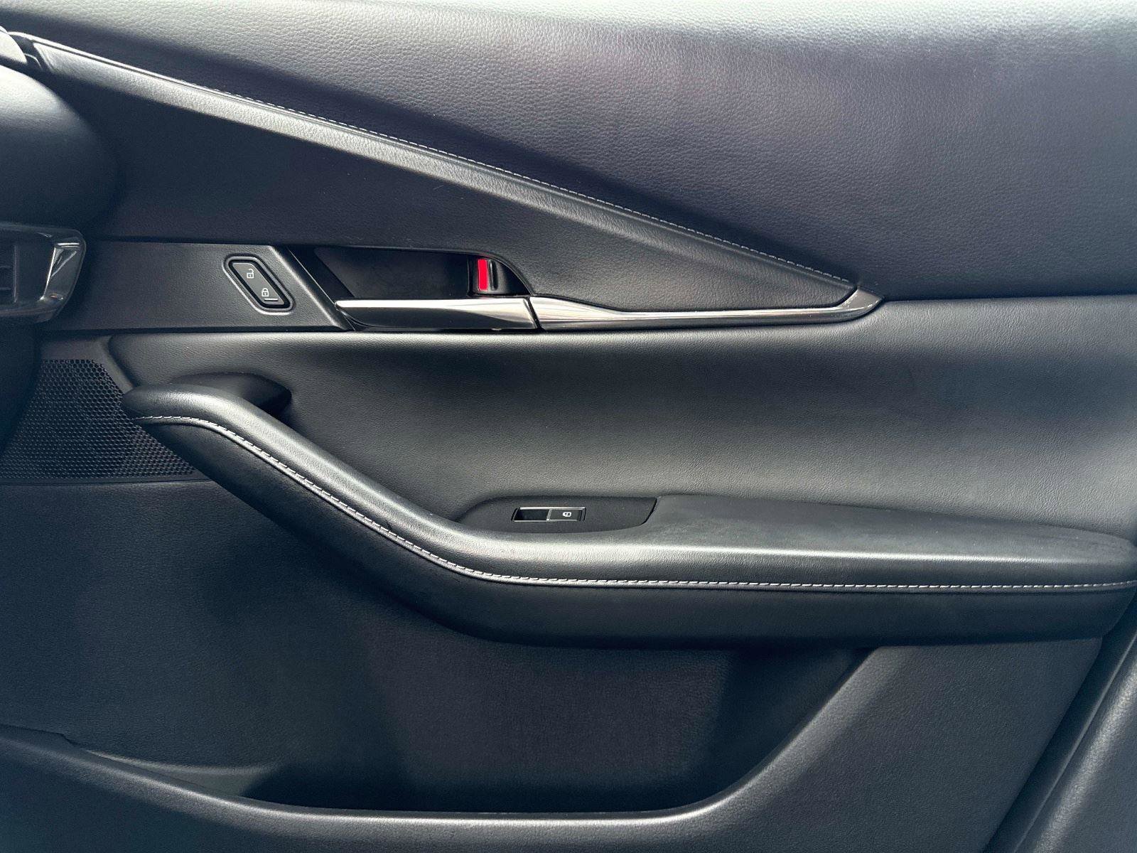 Certified 2025 MAZDA CX-30 AWD 2.5 S w/ Preferred Package image 25