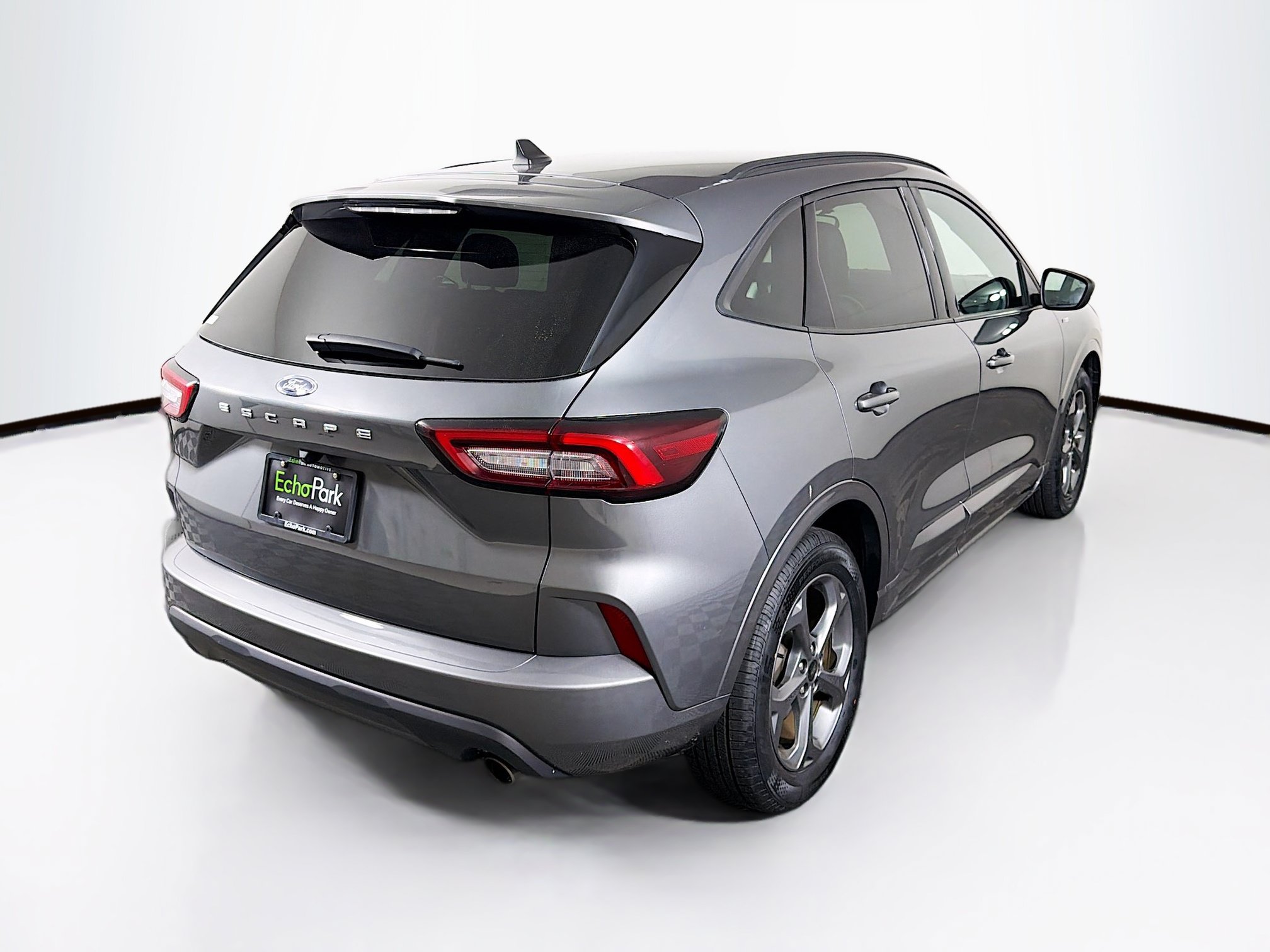 Used 2024 Ford Escape ST-Line FWD image 9