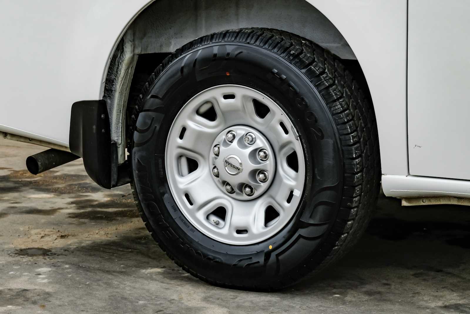 Used 2020 Nissan NV 2500 SV image 56