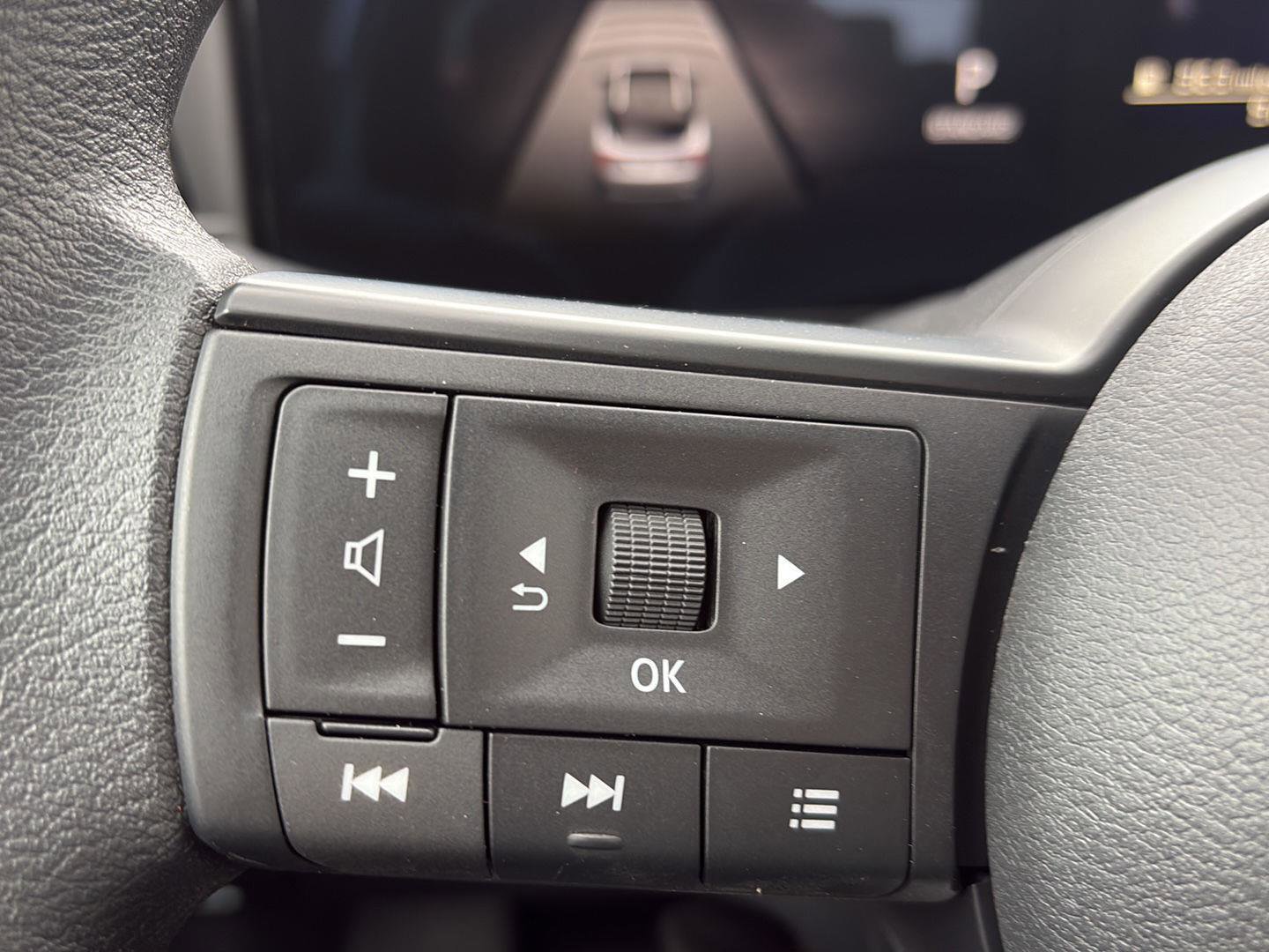 New 2026 Nissan Kicks S FWD image 31