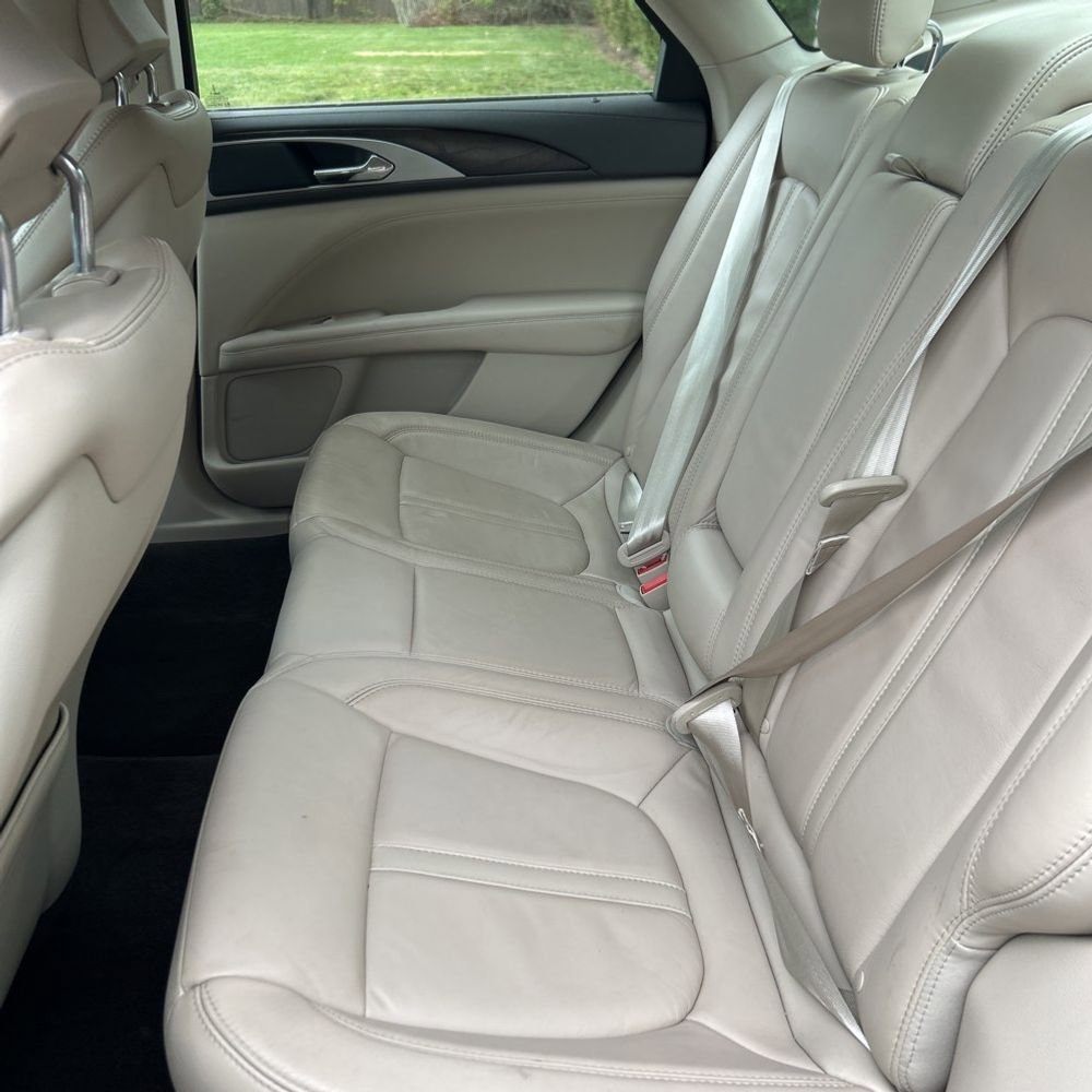 Used 2017 Lincoln MKZ Select w/ Select Plus Package AWD/4WD image 13