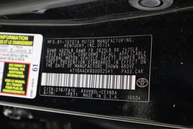 Used 2025 Toyota Camry LE FWD image 34