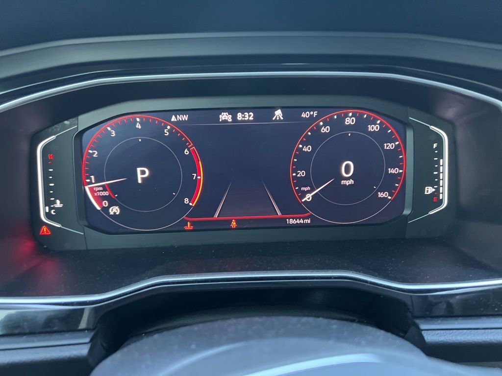 Certified 2024 Volkswagen Jetta SEL image 12