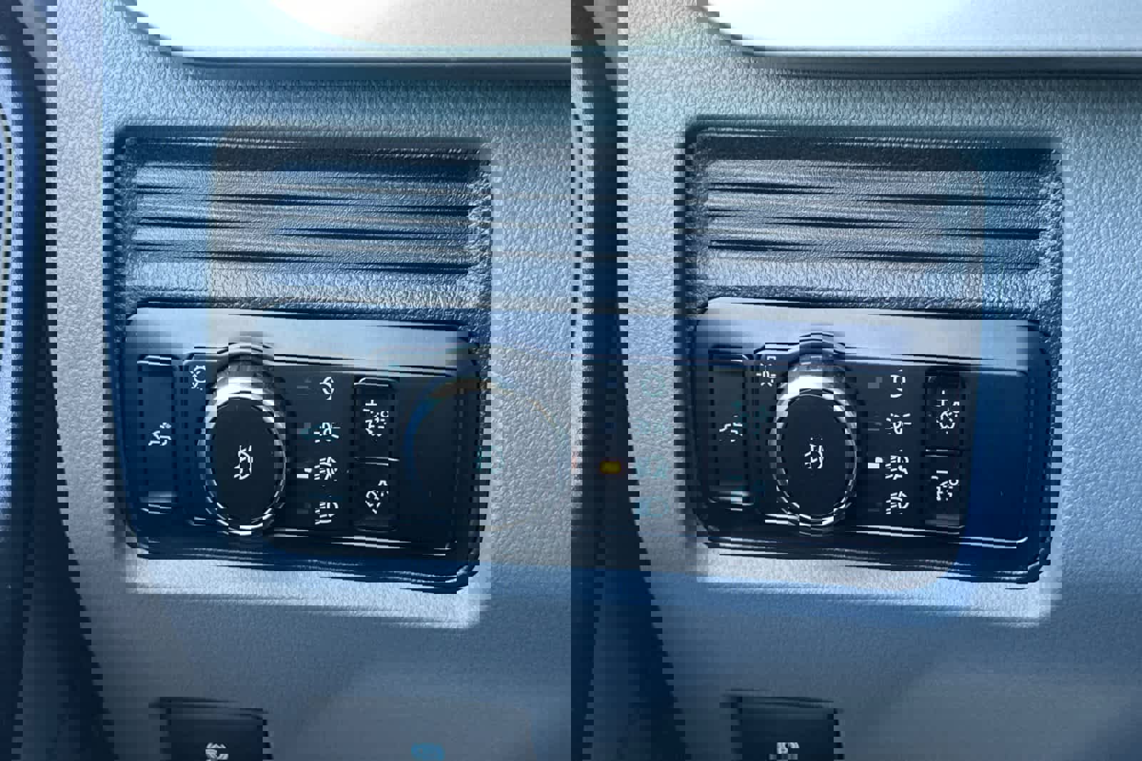 New 2024 Ford F350 XL w/ XL Chrome Package image 26