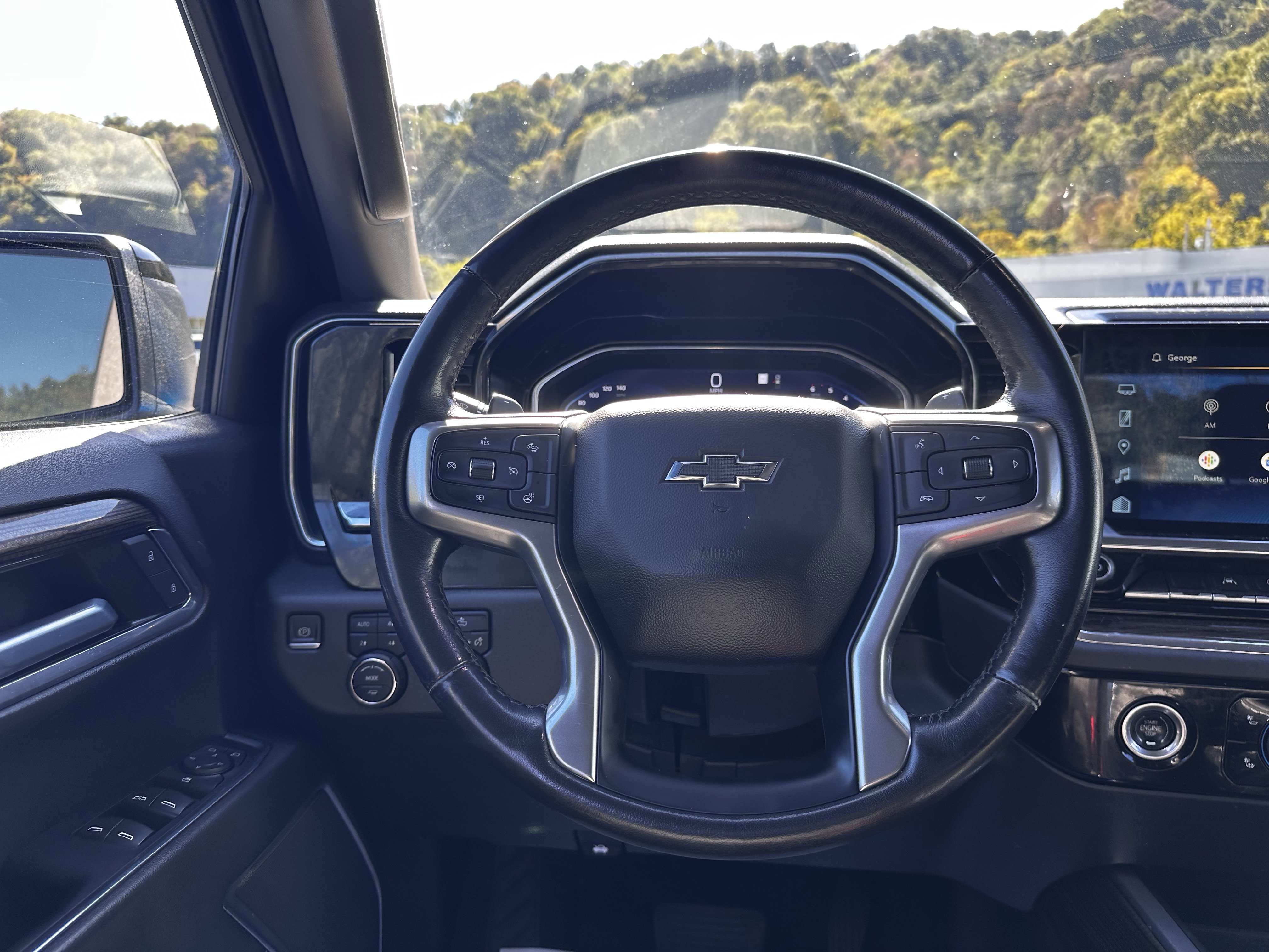 Used 2022 Chevrolet Silverado 1500 LT Trail Boss image 9