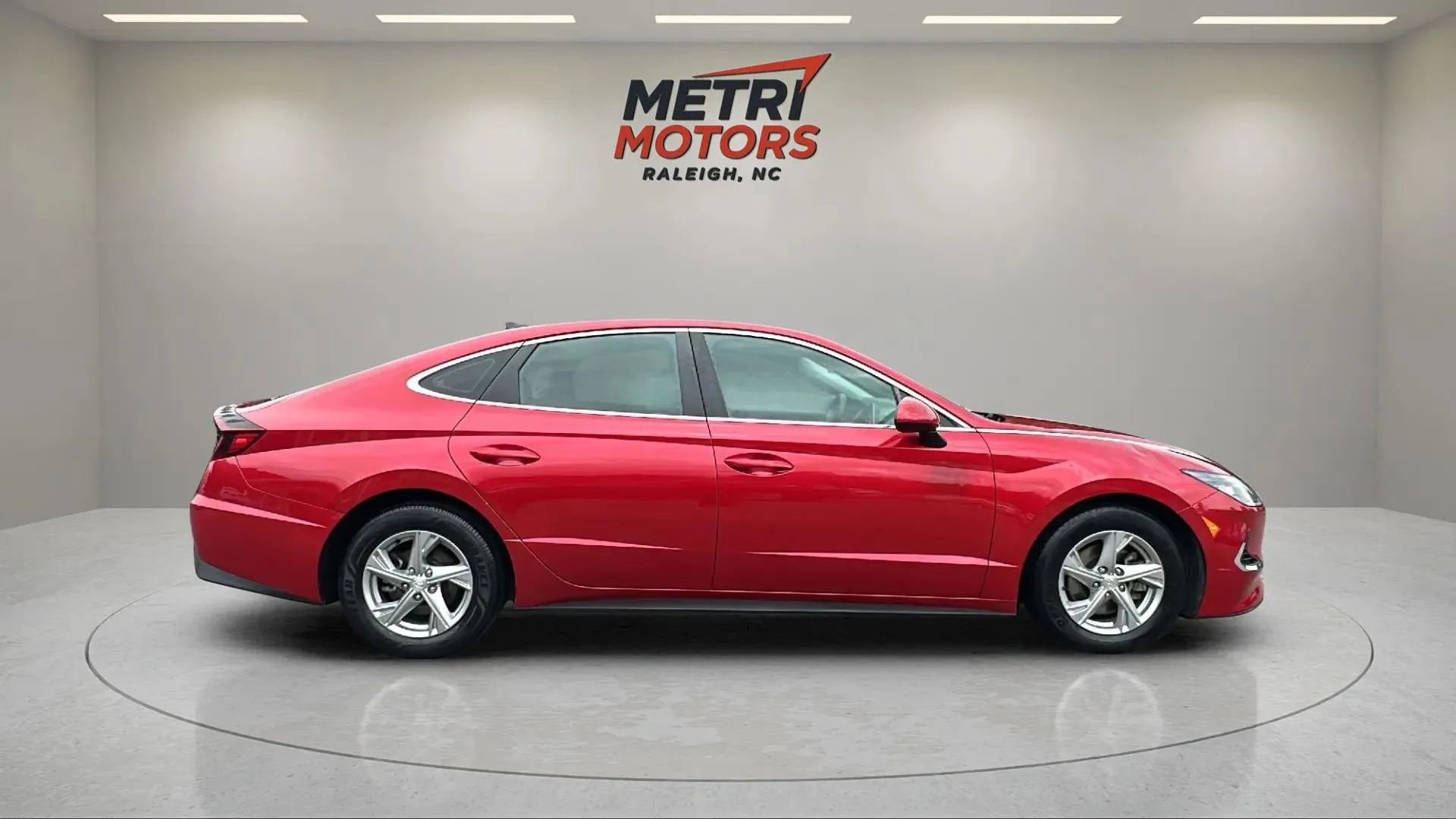 Used 2020 Hyundai Sonata SE w/ Cargo Package image 3