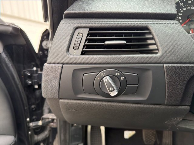 Used 2012 BMW M3 Convertible image 25