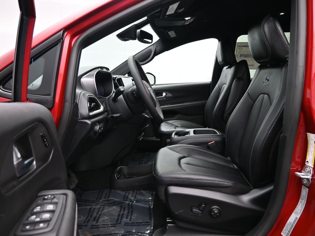 New 2026 Chrysler Pacifica Select w/ S Appearance Package FWD image 21
