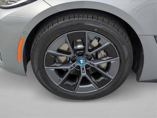 Used 2023 BMW i4 eDrive35 w/ Premium Package image 25