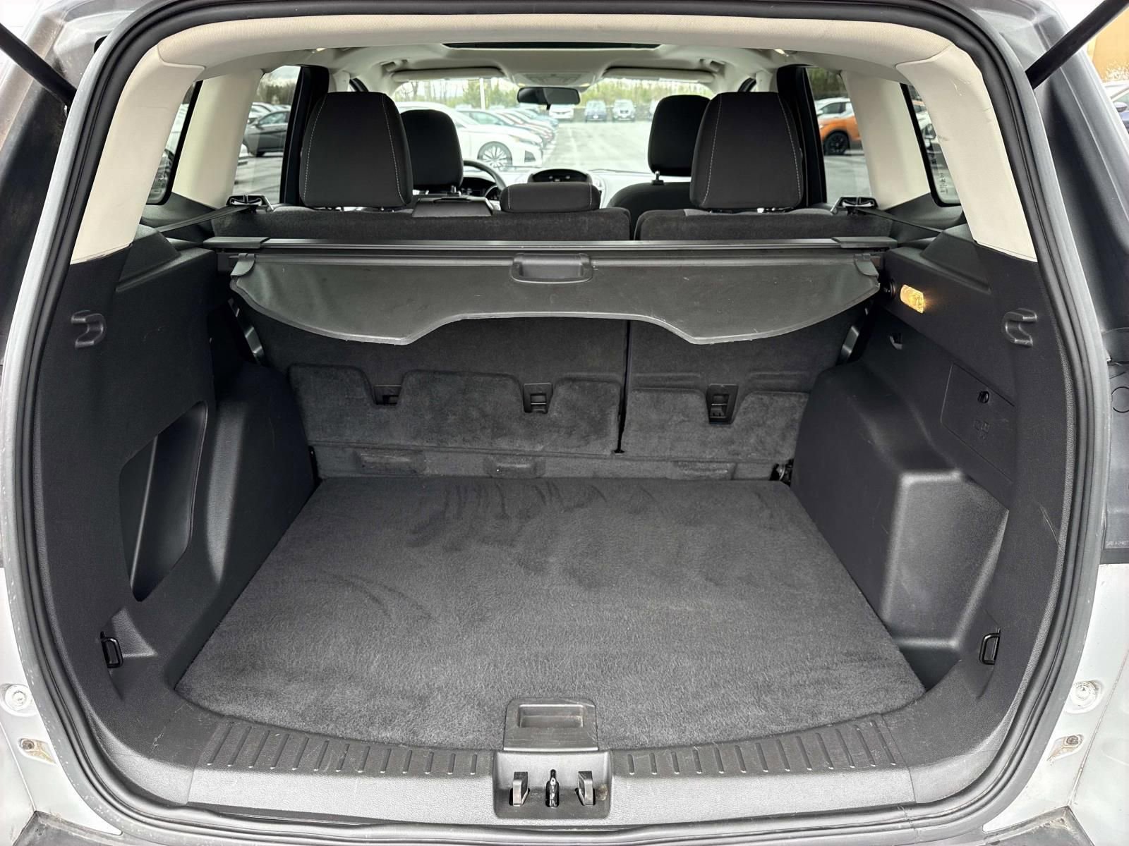 Used 2018 Ford Escape SE image 27
