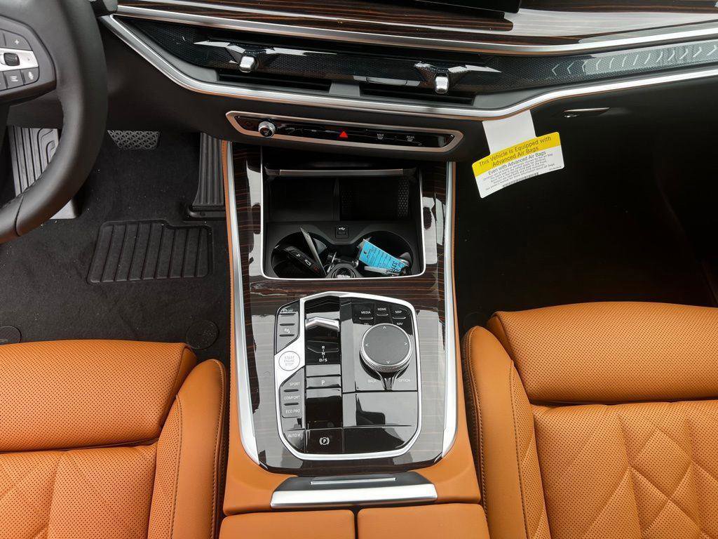 New 2026 BMW X5 sDrive40i w/ Parking Assistance Package RWD image 17