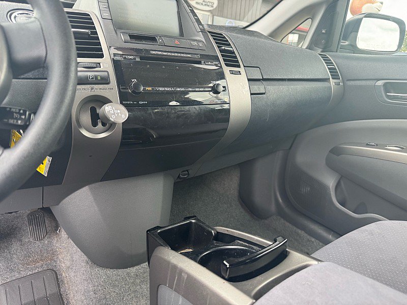 Used 2008 Toyota Prius Touring FWD image 15
