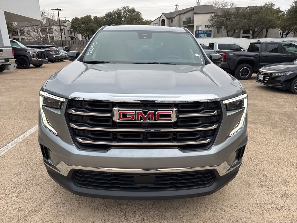 Used 2025 GMC Acadia Elevation image 2