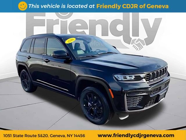 Used 2026 Jeep Grand Cherokee Altitude AWD/4WD image 3