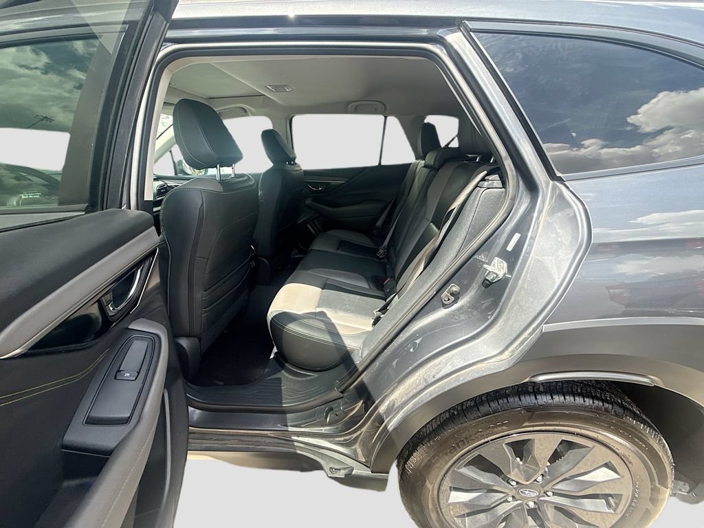 Used 2024 Subaru Outback Onyx Edition AWD/4WD image 25