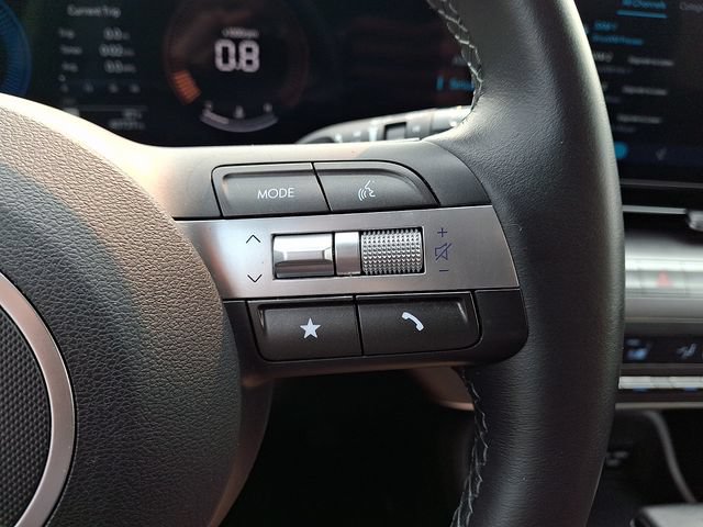 Used 2025 Hyundai Kona SEL AWD/4WD image 21