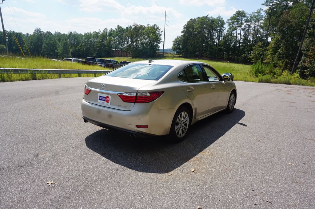 Used 2015 Lexus ES 350 w/ Premium Package FWD image 19