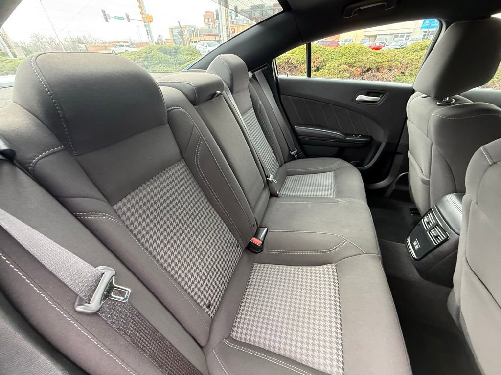 Used 2023 Dodge Charger SXT w/ Blacktop Package image 34