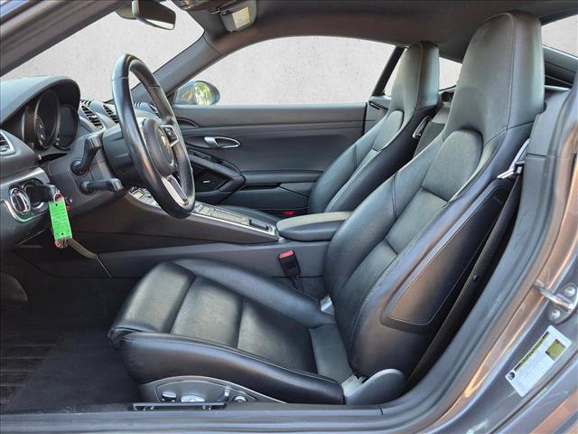 Used 2019 Porsche 718 Cayman RWD image 16