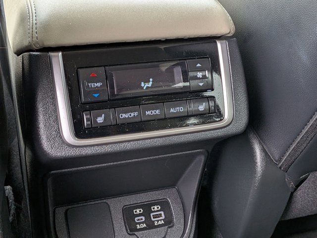 Certified 2024 Subaru Ascent Limited image 22