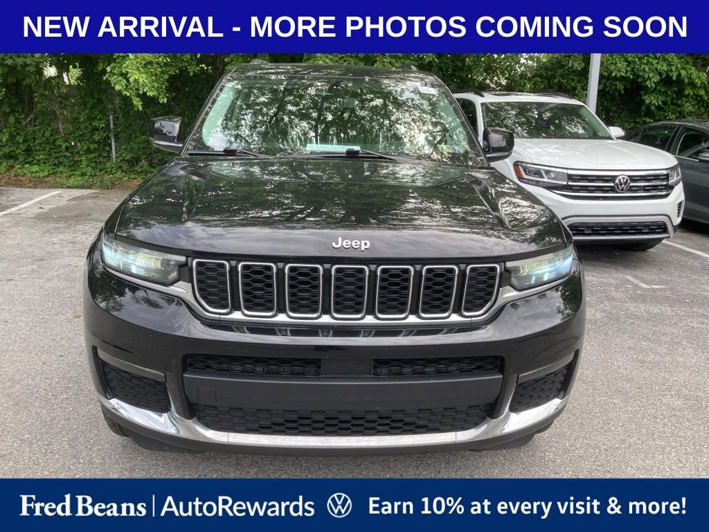 Used 2021 Jeep Grand Cherokee L Limited AWD/4WD image 2