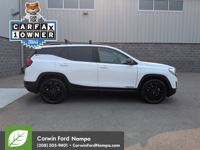 Used 2020 GMC Terrain SLT w/ Preferred Package AWD/4WD image 2