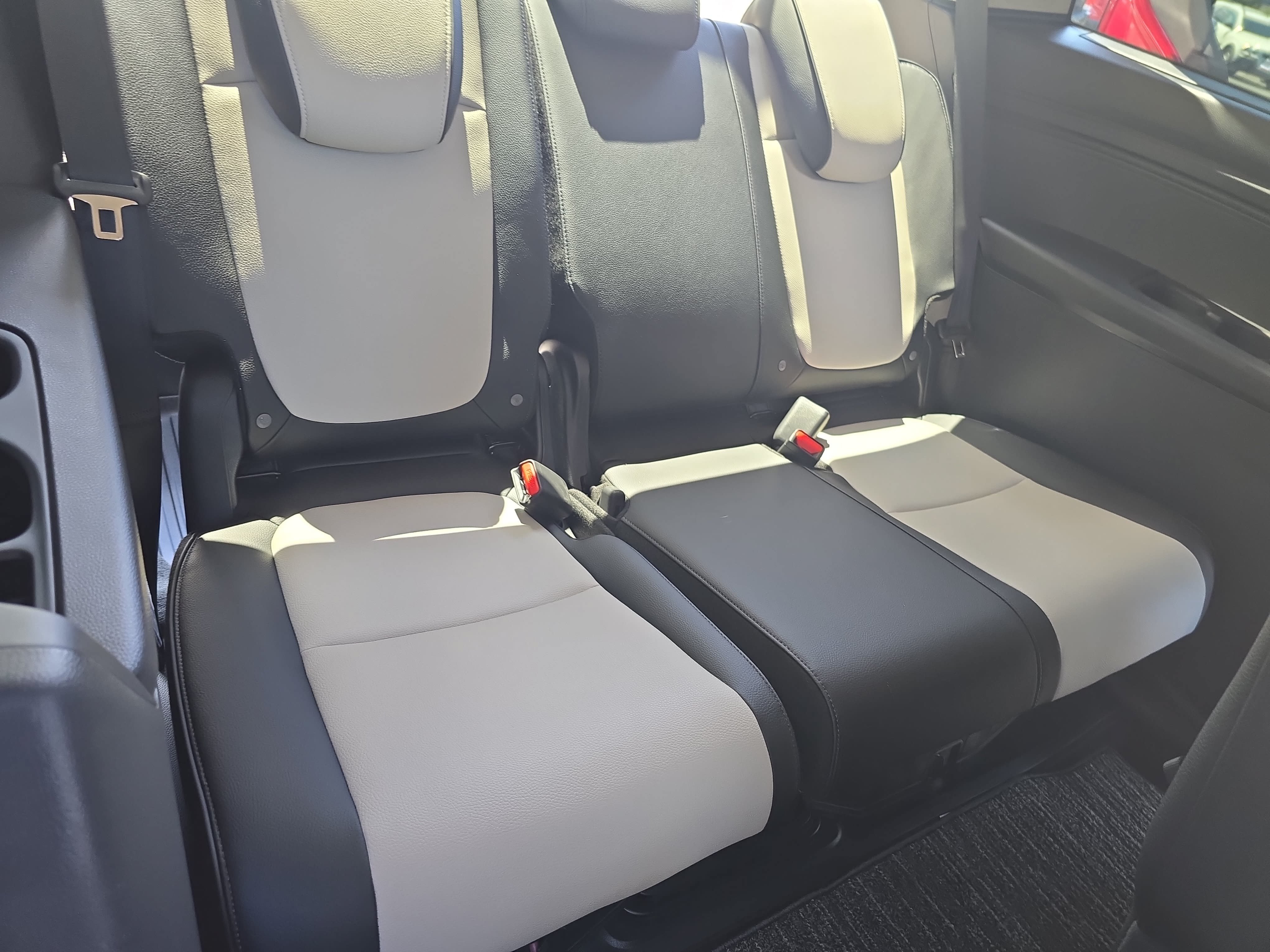 New 2027 Honda Odyssey Elite image 12