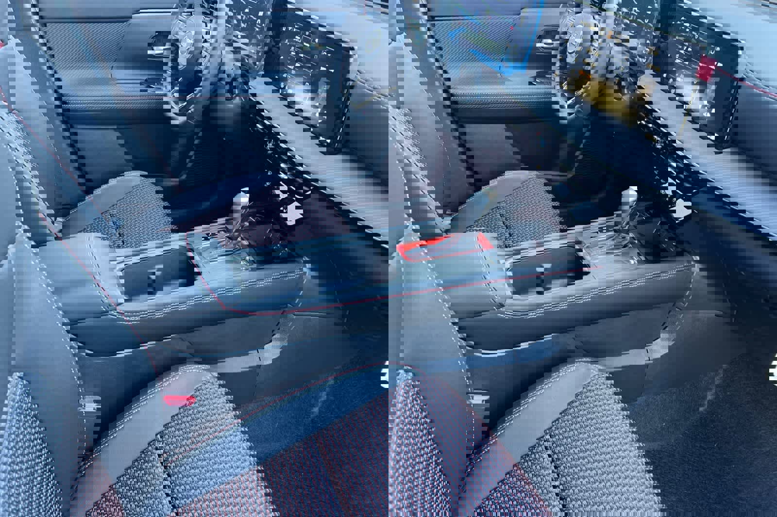 New 2026 Nissan Kicks SR w/ Illumination Package image 19