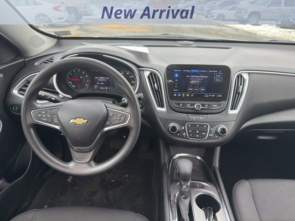 Used 2024 Chevrolet Malibu LT image 7