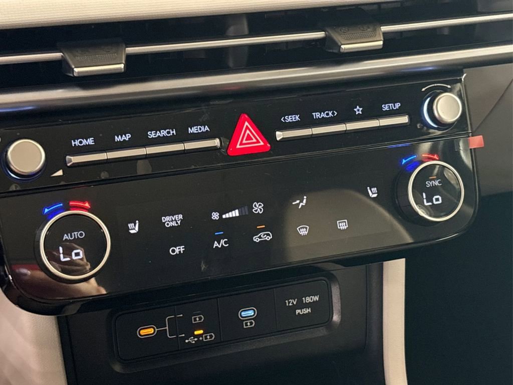 Used 2025 Hyundai Tucson Blue image 19