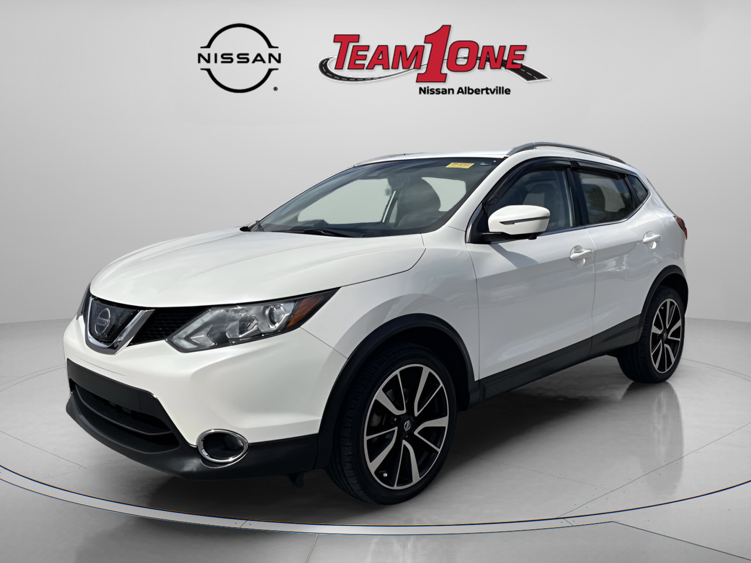 Used 2019 Nissan Rogue Sport SL w/ Premium Package image 4