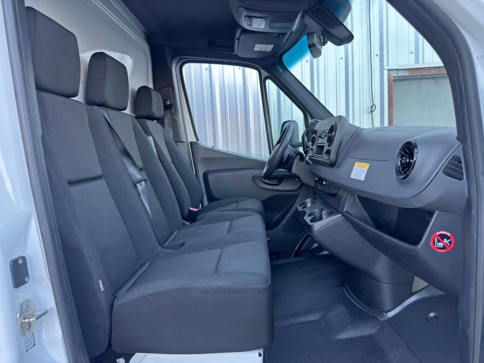 Used 2021 Mercedes-Benz Sprinter 3500 w/ Bench Seat Package image 14